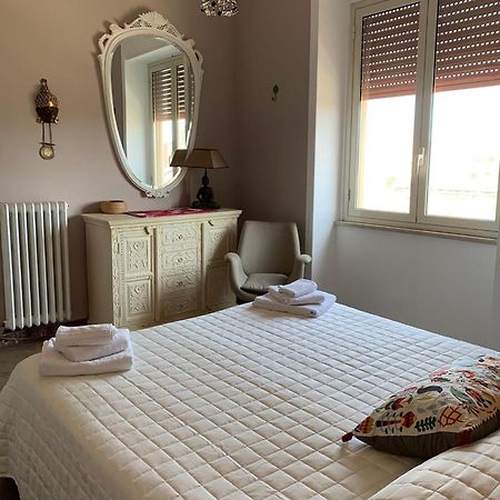 Appartement Interno8 A Due Passi Dal Mare à Trapani Extérieur photo